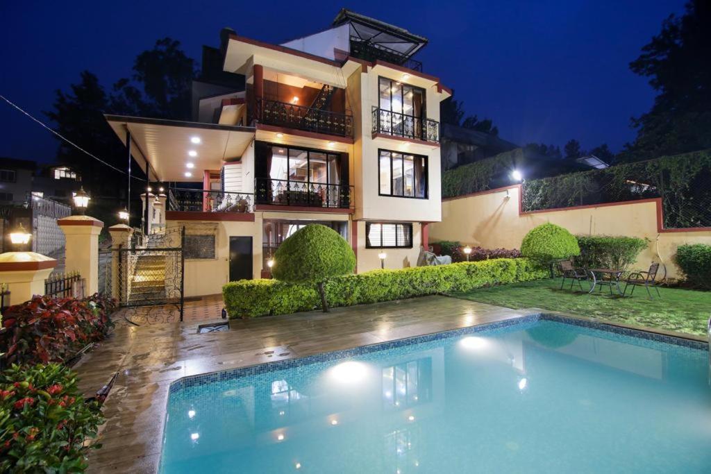 Titan Villa Panchgani Extérieur photo