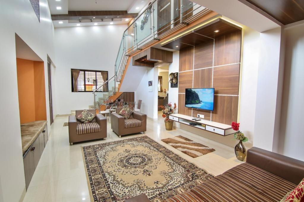 Titan Villa Panchgani Extérieur photo
